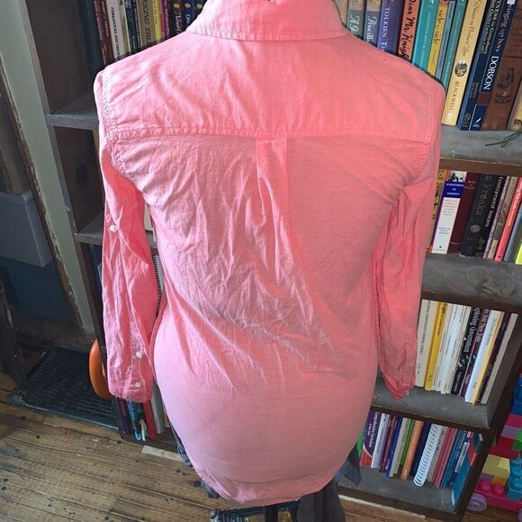 J Crew lightweight split neck XS light red long sleeve top - Picture 2 of 3